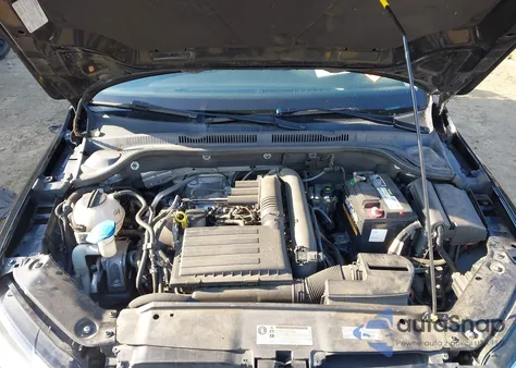 2017 Volkswagen Jetta 1.4T Se z USA, uszkodzony, nr VIN 3VWDB7AJXHM335963